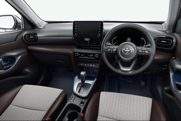 Toyota Yaris Cross Hybrid - Image 3