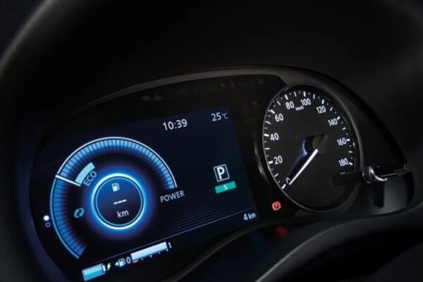 Nissan X-Trail E-Power Hybrid - Image 3
